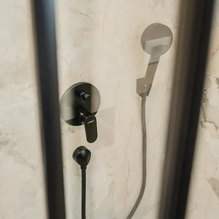 Suzi شقة